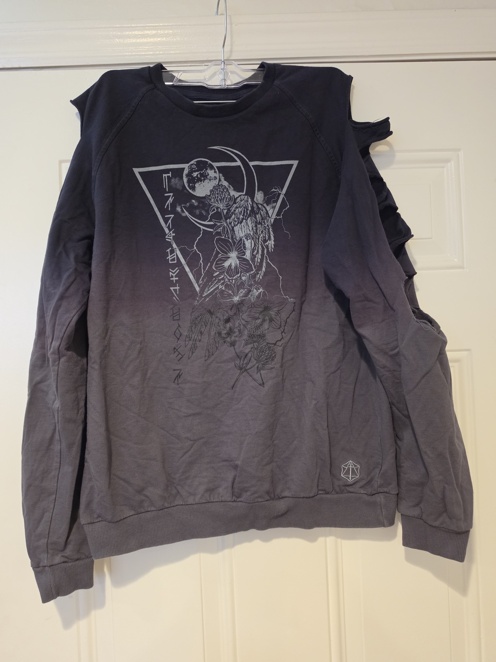 Critical Role Beauty Of Exandria Womens Long Sleeve